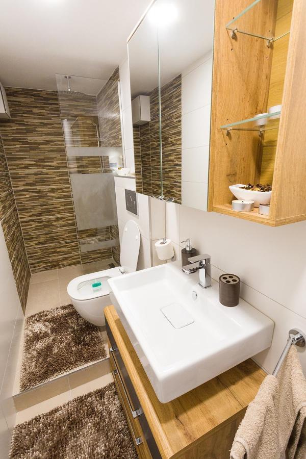 לובליאנה Sweet Getaway Apartment - Central & Parking מראה חיצוני תמונה